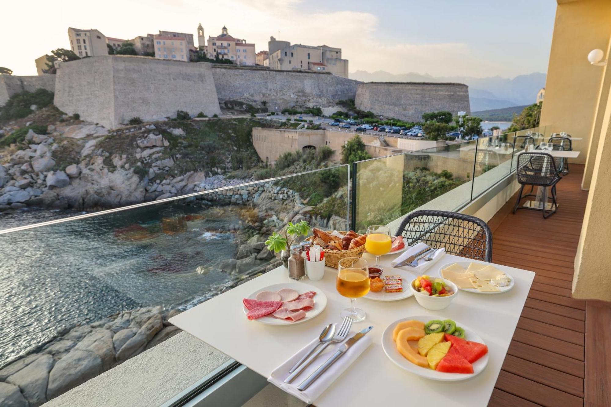 Hotel Saint Christophe Calvi (Corsica) Exterior foto